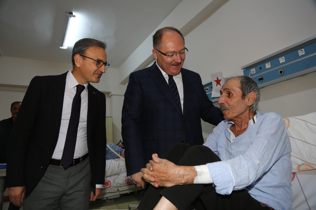Belediye Başkanı Bilgin Cumhuriyet Üniversitesi Hastanesini ziyaret etti