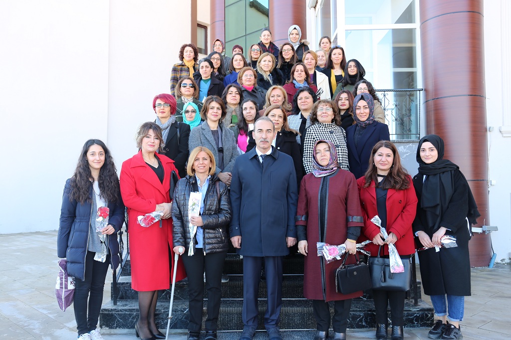 Cumhuriyet Üniversitesi Rektörü Prof. Dr. Alim Yıldız’ın Kadınlar Günü Mesajı