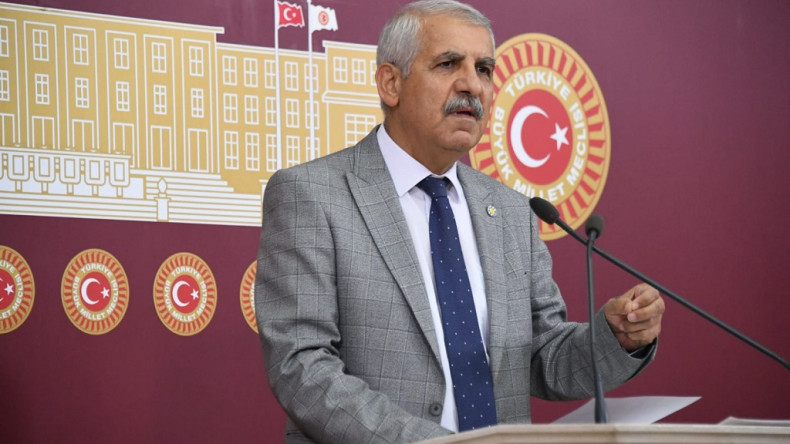 İYİ Partili Yokuş Konya’nın bitirilemeyen projelerini meclis gündemine taşıdı
