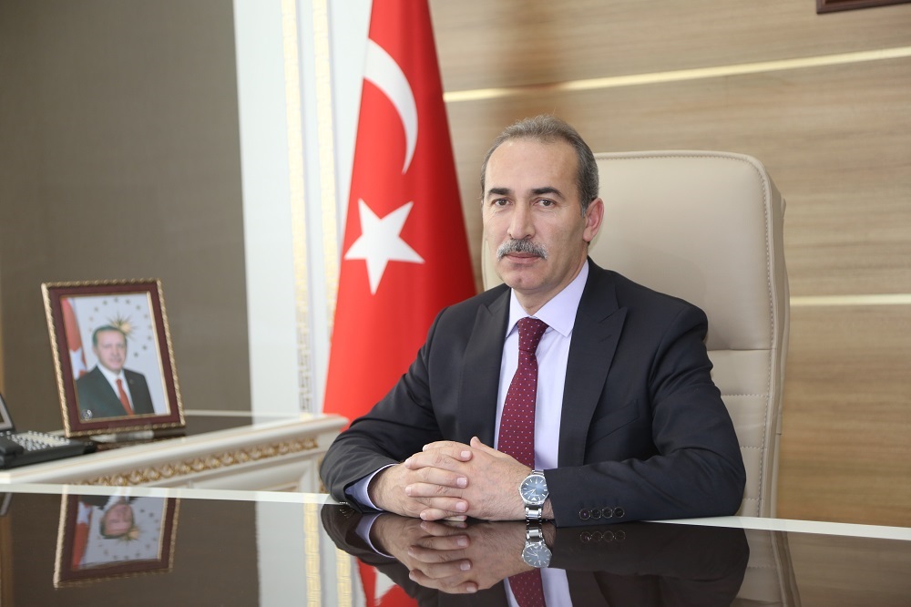 Rektör Prof. Dr. Alim Yıldız, Hazreti Mevlana’nın 749. Vuslat Yıl Dönümü dolayısıyla mesaj yayımladı