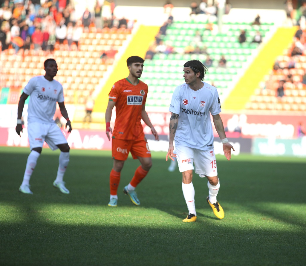 Corendon Alanyaspor 0-3 Demir Grup Sivasspor