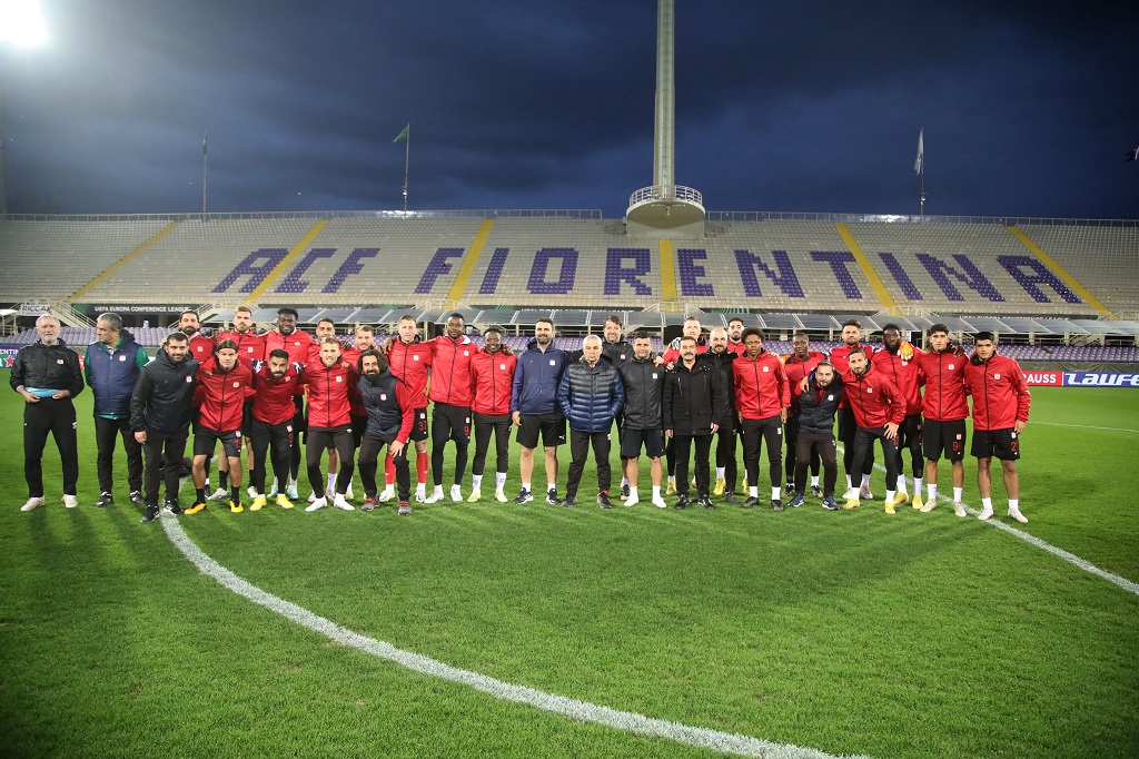 Sivasspor, Fiorentina Maçının Hazırlıklarını Tamamladı