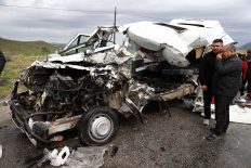 Sivas-Kangal karayolu üzeri Yağdonduran mevkiinde kaza oldu