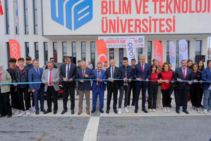 Anadolu Üniversiteler Birliği Üniversite Tanıtım Fuarı Gerçekleşti