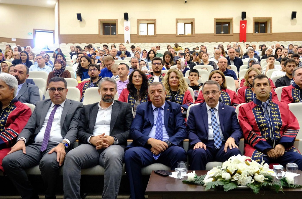 Cumhuriyet Üniversitesi Veteriner Fakültesi Mezuniyet Töreni Gerçekleştirildi