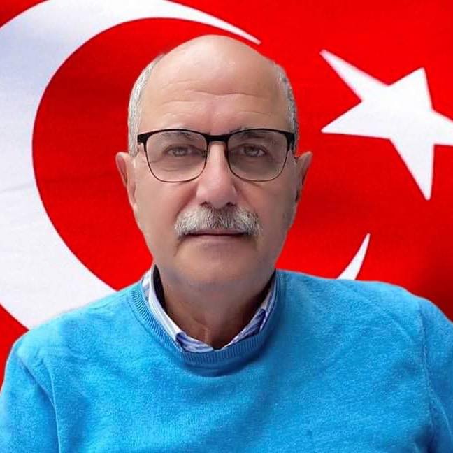 Şehir Kültürünü Yayma ve Yaşatma Derneği Başkanı Ahat Türkmenoğlu,  Galatasaray-Fenerbahçe maçı için siyasileri göreve çağırdı