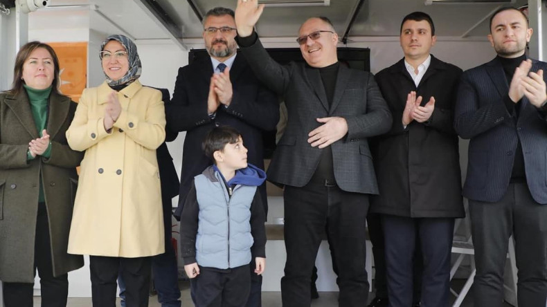 Mehmet Akif Ersoy Mahallesi seçim bürosu açıldı