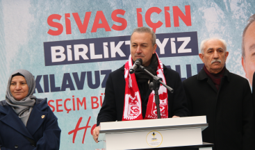 Büyük Birlik Partisi Sivas Belediye Başkanı Dr. Adem Uzun, 31 Mart seçimleri öncesi kamuoyuyla paylaştığı projelerinden ötürü takdir topluyor