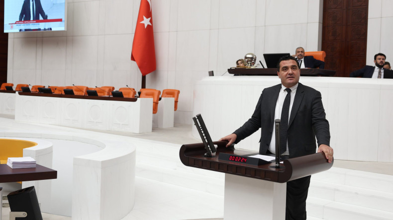 “İKTİDAR VE AVANELERİ İNTERNETE FAHİŞ FİYATLARA KILIF ARIYOR”