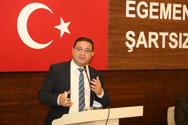 Sivas Ticaret ve Sanayi Odası (STSO) Yönetim Kurulu Başkanı Mustafa Eken, 24 Kasım Öğretmenler Günü dolayısıyla bir mesaj yayınladı