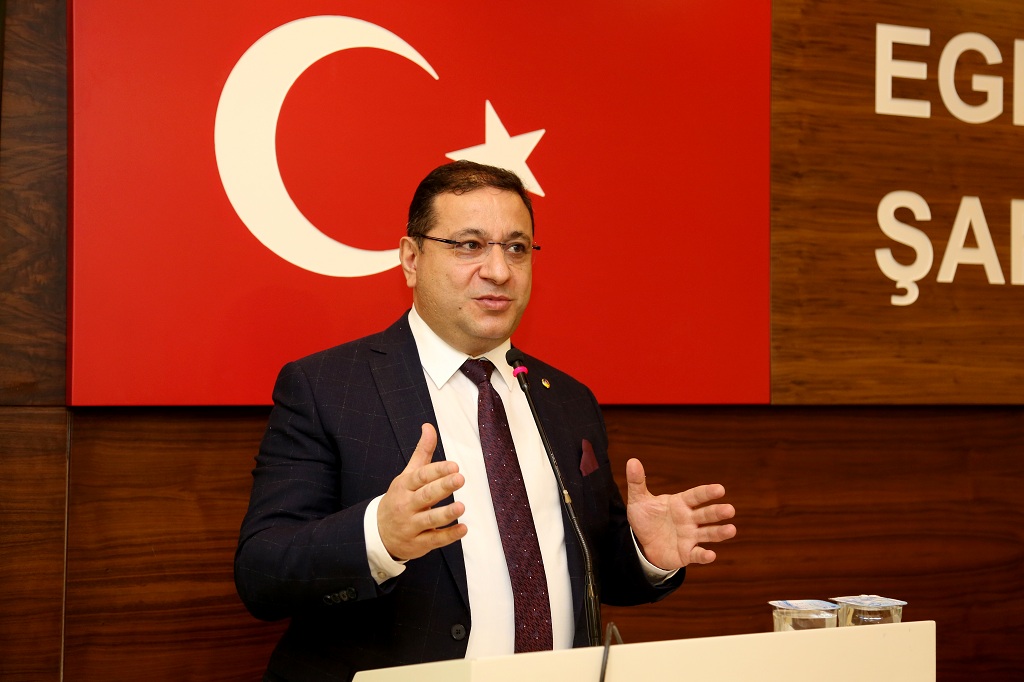 Sivas Ticaret ve Sanayi Odası  Yönetim Kurulu Başkanı Mustafa Eken,  “Ekonomik İstikrar Kalkanı” Paketini değerlendirdi