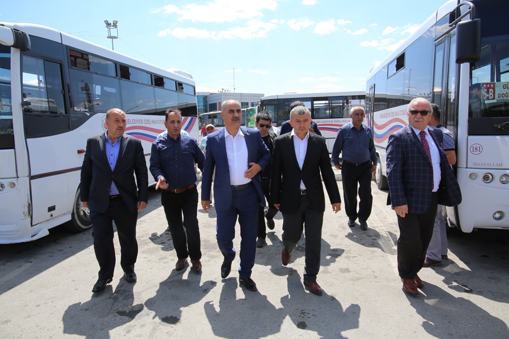 Başkan Aydın 15 Temmuz günü ücretsiz taşıyan Otobüsçülere teşekkür etti