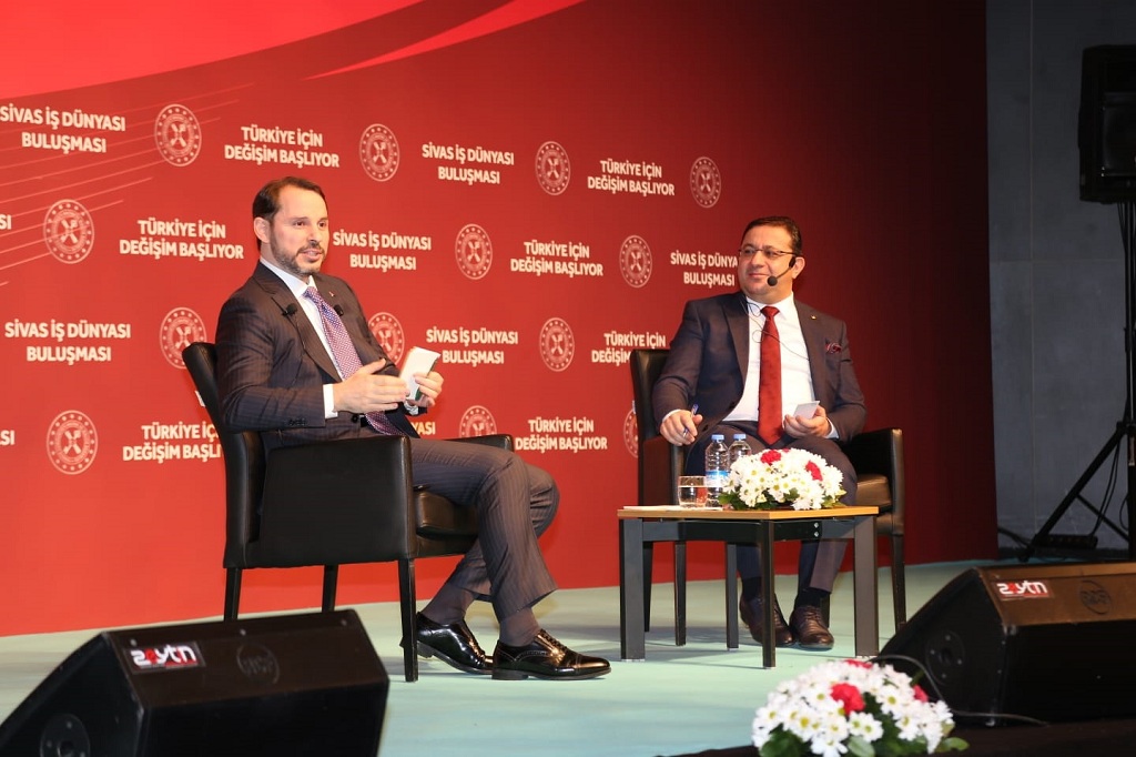 Hazine ve Maliye Bakanı Berat Albayrak, "Türkiye için Değişim Başlıyor: Sivas İş Dünyası Buluşması" programına katıldı