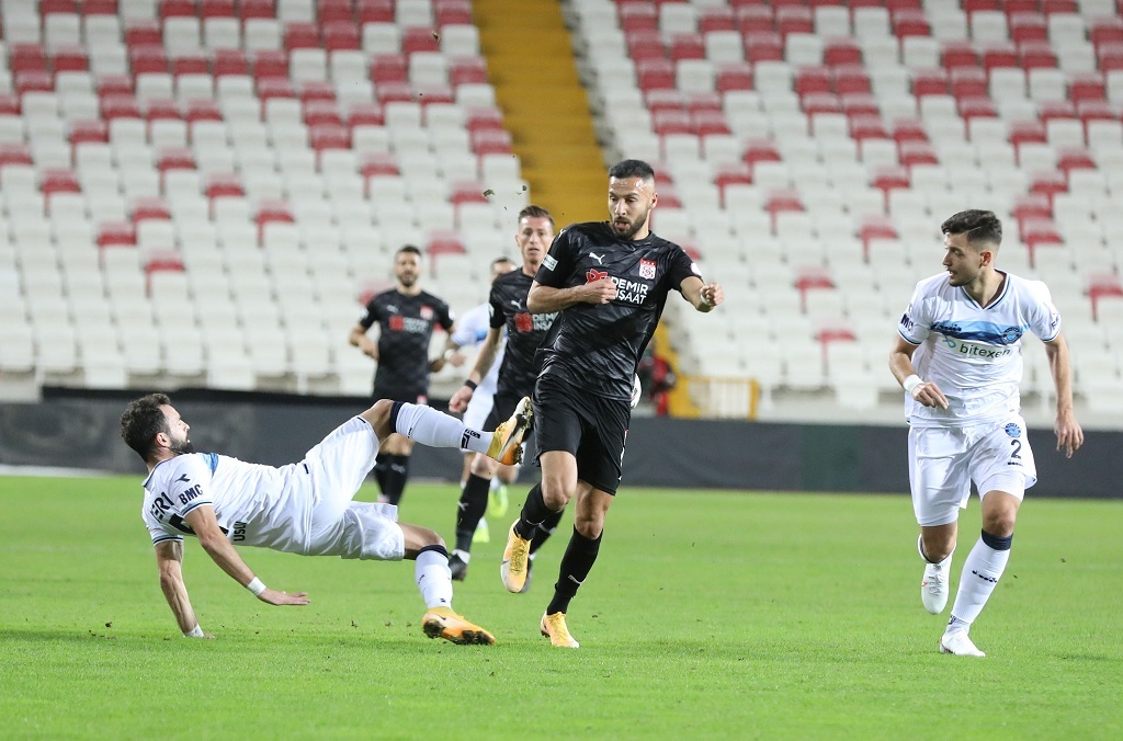 Demir Grup Sivasspor 2-1 Adana Demirspor
