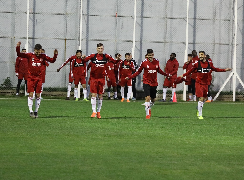 İttifak Holding Konyaspor Maçının Hazırlıkları Başladı