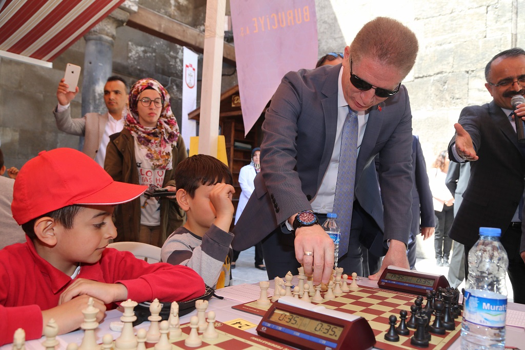 Buruciye Satranç Turnuvasında hamleler yarıştı