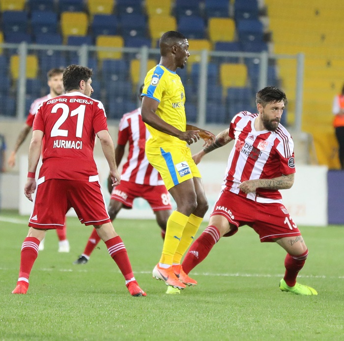 Ankaragücü 3-1 Demir Grup Sivasspor