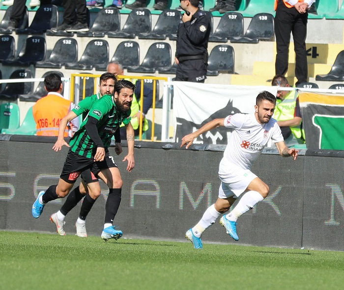 Yukatel Denizlispor 0-2 Demir Grup Sivasspor