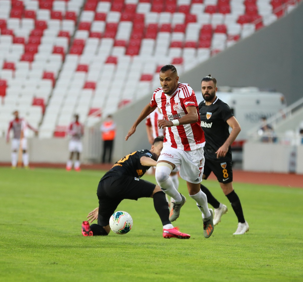 Demir Grup Sivasspor 0-2 Hes Kablo Kayserispor