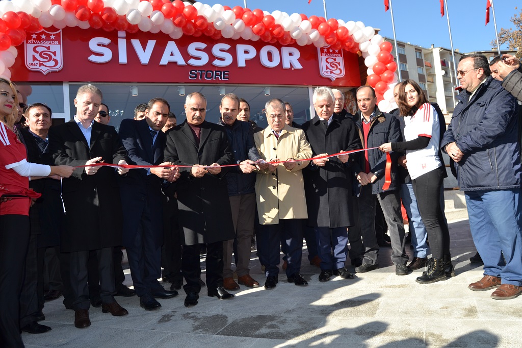Sivasspor Store hizmete açıldı