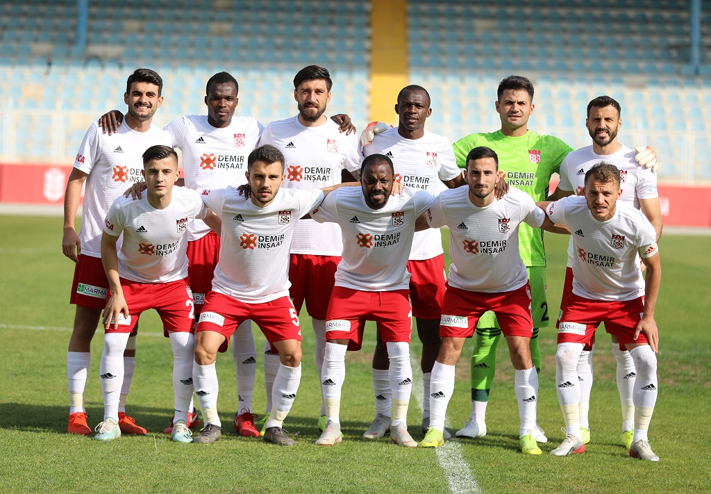 Başkent Akademi FK 0-6 Demir Grup Sivasspor