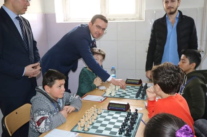 Yıldızeli Satranç Turnuvası 14 yaş ve Altı Kategorisinin Birincisi Orhun Ali YILDIRIM oldu