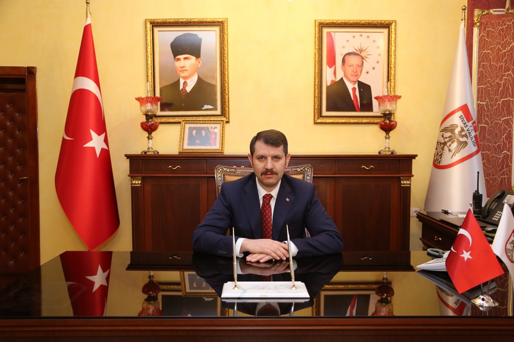 Sivas Valisi Sayın Salih Ayhan’ın 12 Mart İstiklal Marşının Kabulü ve Mehmet Akif Ersoy’u Anma Günü İle İlgili Yayınladığı Mesajı
