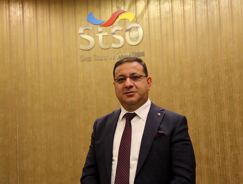 Sivas Ticaret ve Sanayi Odası (STSO) Yönetim Kurulu Başkanı Mustafa Eken, başta iş dünyası olmak üzere tüm İslam âleminin mübarek Ramazan Bayramını kutladı