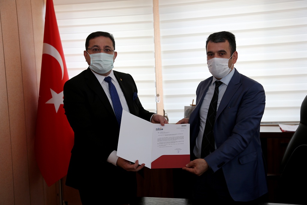 Sivas Ticaret ve Sanayi Odası (STSO) Başkanı Mustafa Eken, Taşhan çevresi, Atatürk ve Bankalar Caddesinde yapıların koruma kararı kapsamına alınmasının neden olduğu kararın gözden geçirilmesini talep etti