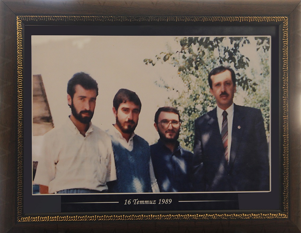 Cumhurbaşkanımız Erdoğan’a Fotoğrafı Hediye Edildi