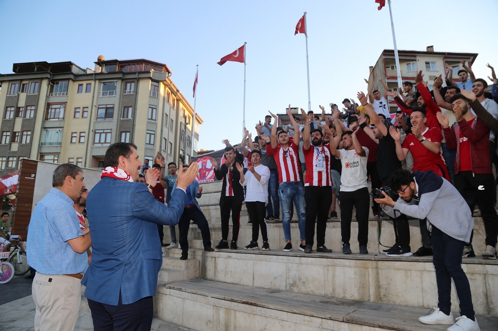 Sivasspor’dan 100. Yıla Hediye Bekliyoruz”